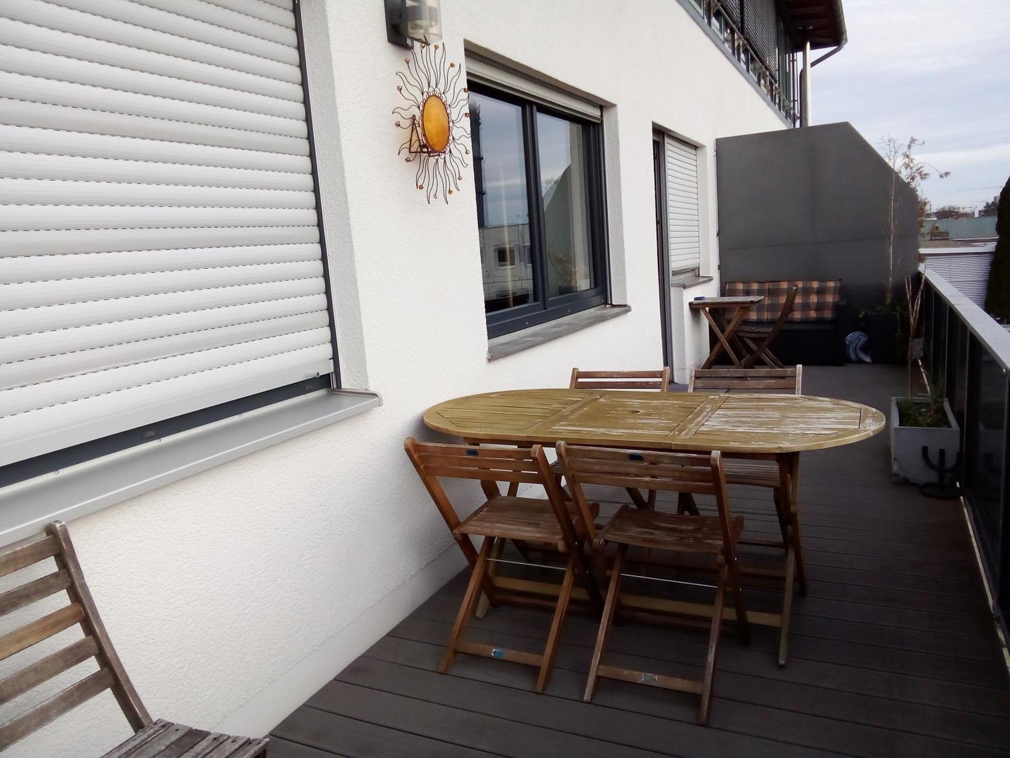 Apartments - Geraeumige 95 Qm Mit Balkon 奥格斯堡 外观 照片