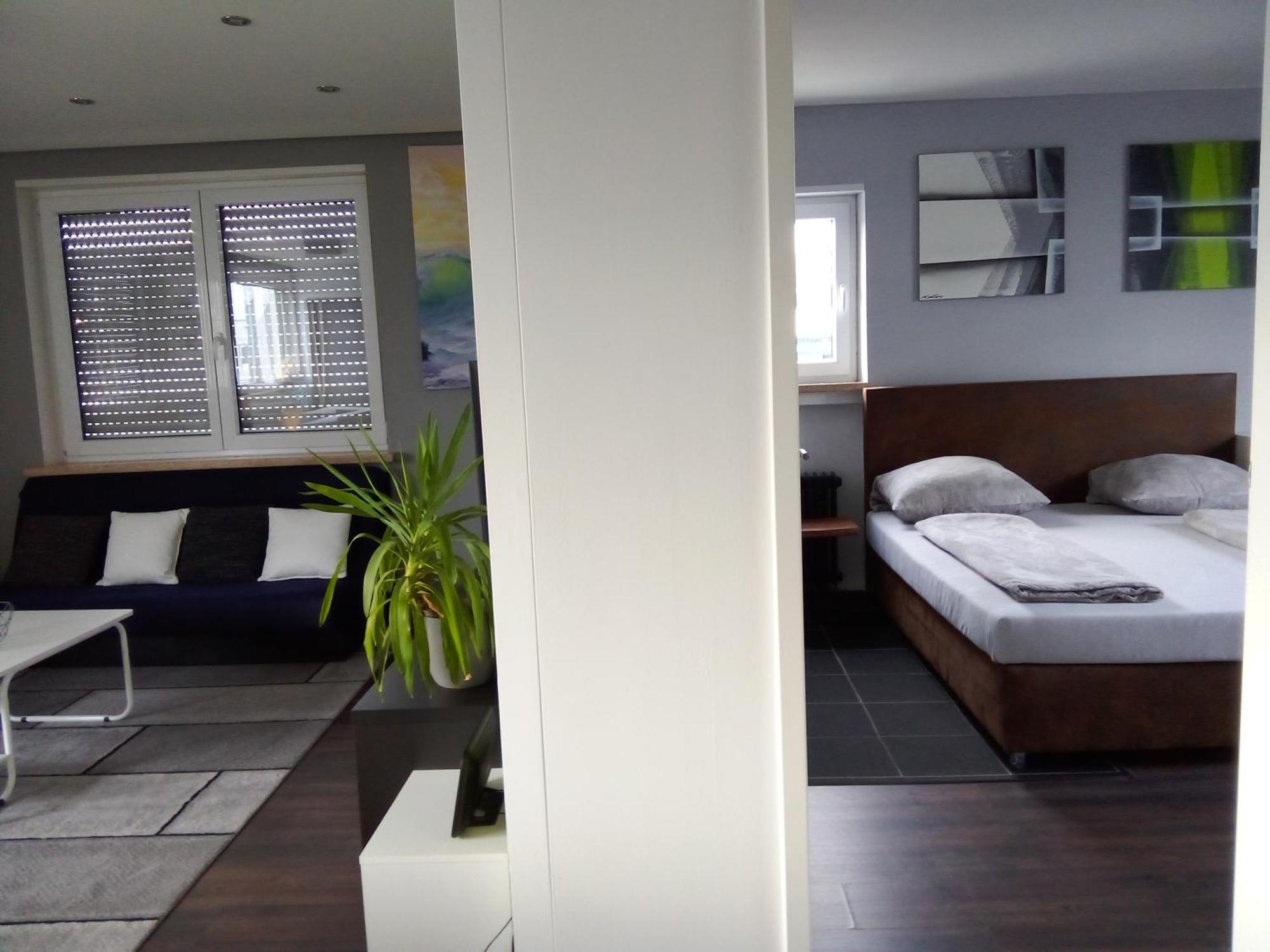 Apartments - Geraeumige 95 Qm Mit Balkon 奥格斯堡 外观 照片